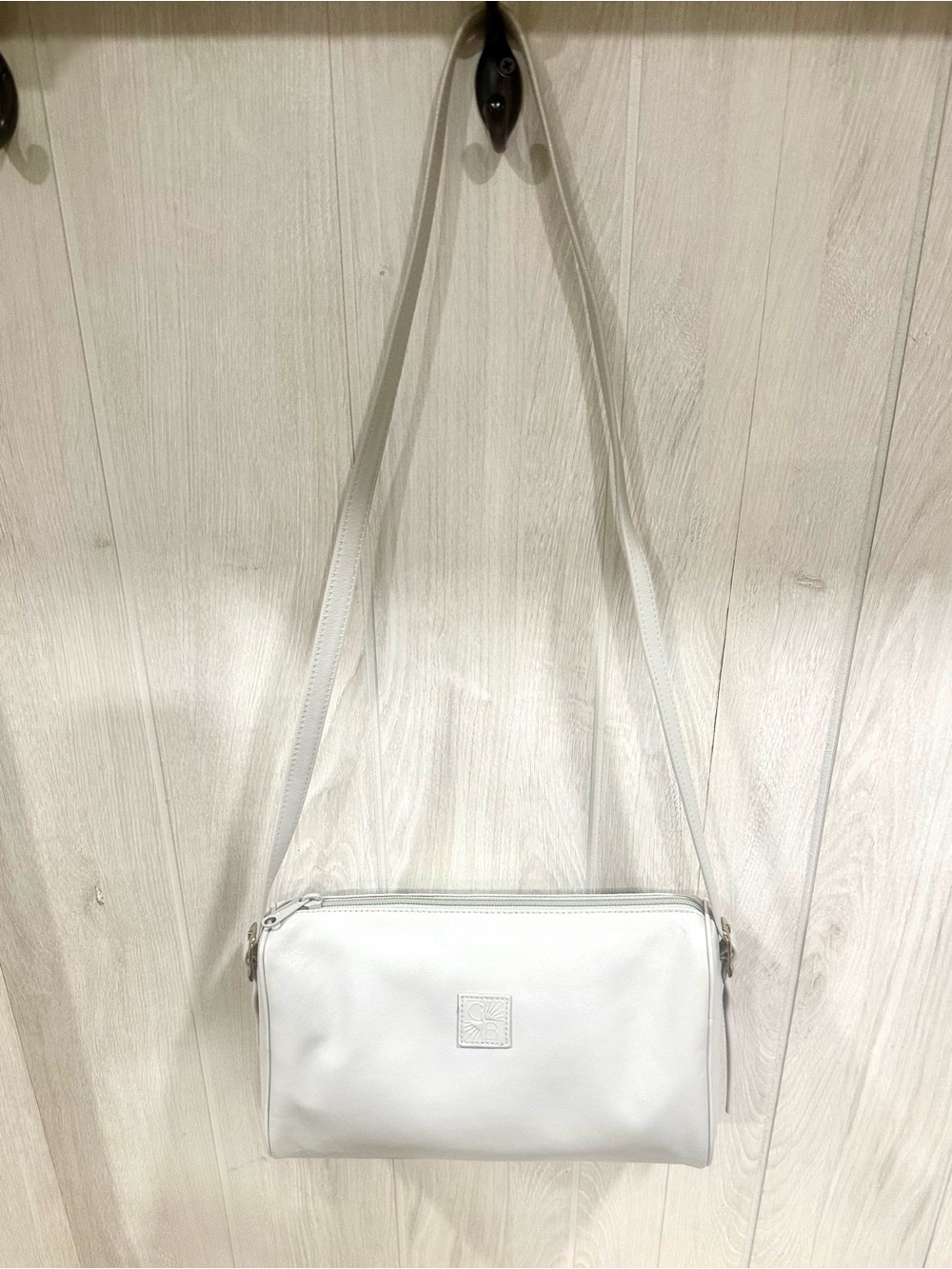 Giani Bernini White Leather Crossbody Shoulder Bag Eggshell
